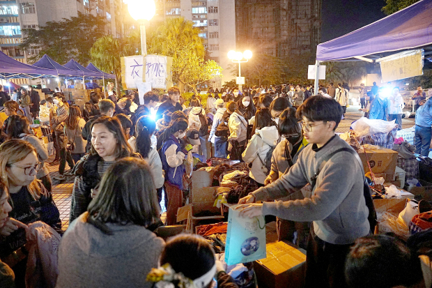 More arrests as Hong Kong tower blaze toll rises to 128